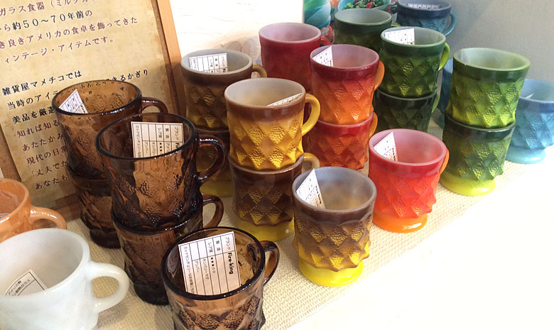 雑貨屋マメチコ店内