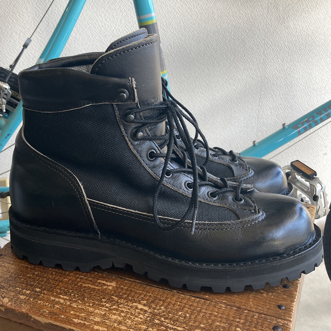 Danner ダナーライト黒（6ハーフ 24.0-24.5cm相当）アメリカ製 1990年代 - マメチコ Fashion and Vintage 通販