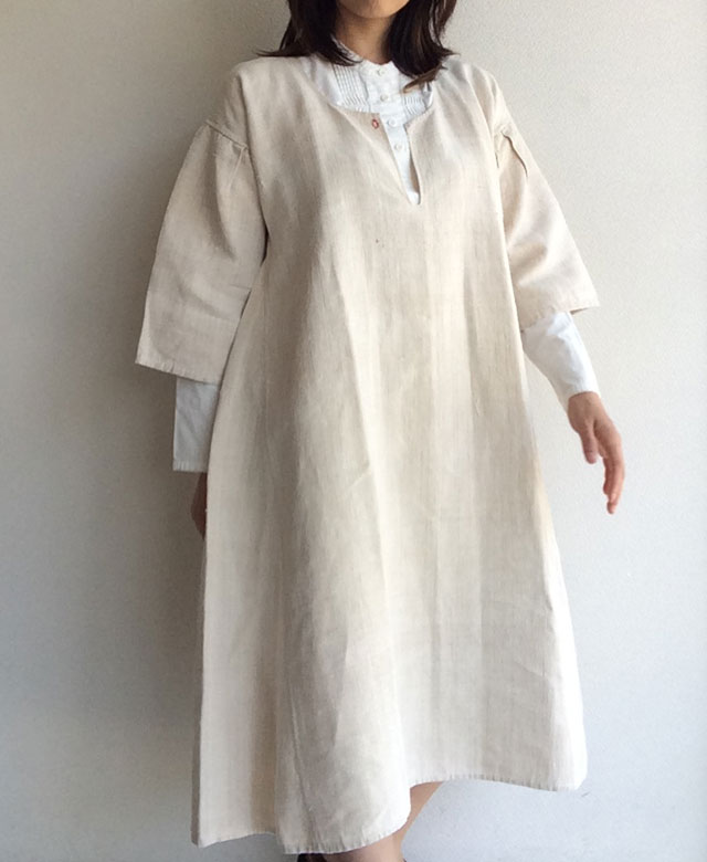 1900～1920年代フランスアンティーク・リネンのスモックドレス 1900-1920's Antique French Linen Pullover  Dress - マメチコ Fashion and Vintage 通販