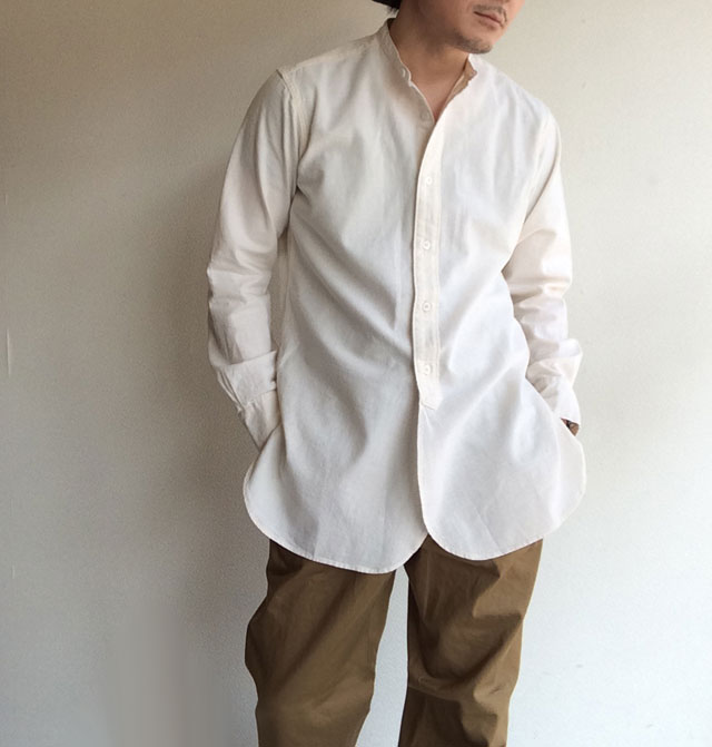 Band Collar Shirt, White Chambray／Workers - マメチコ Fashion and