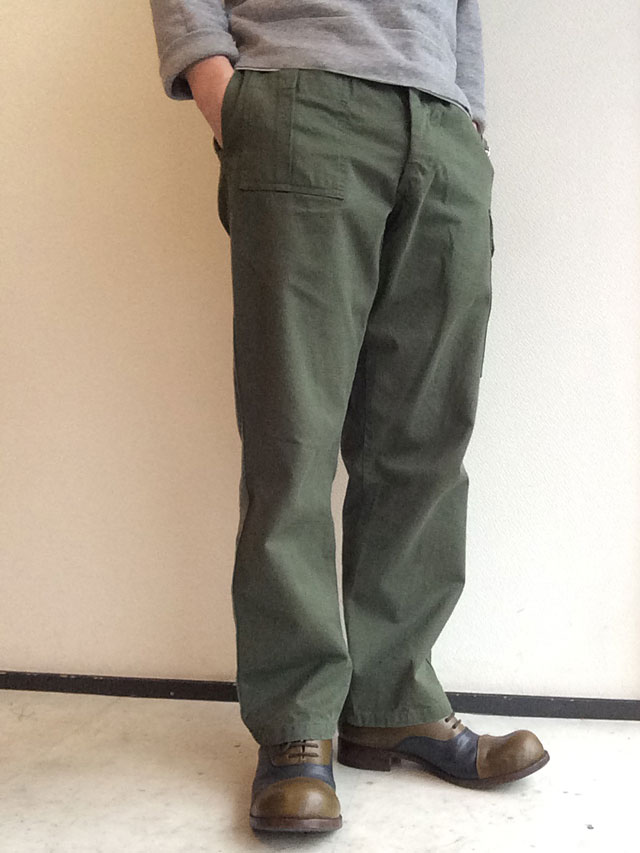 1970'a Belgian Military Field Pants Khaki - マメチコ Fashion and