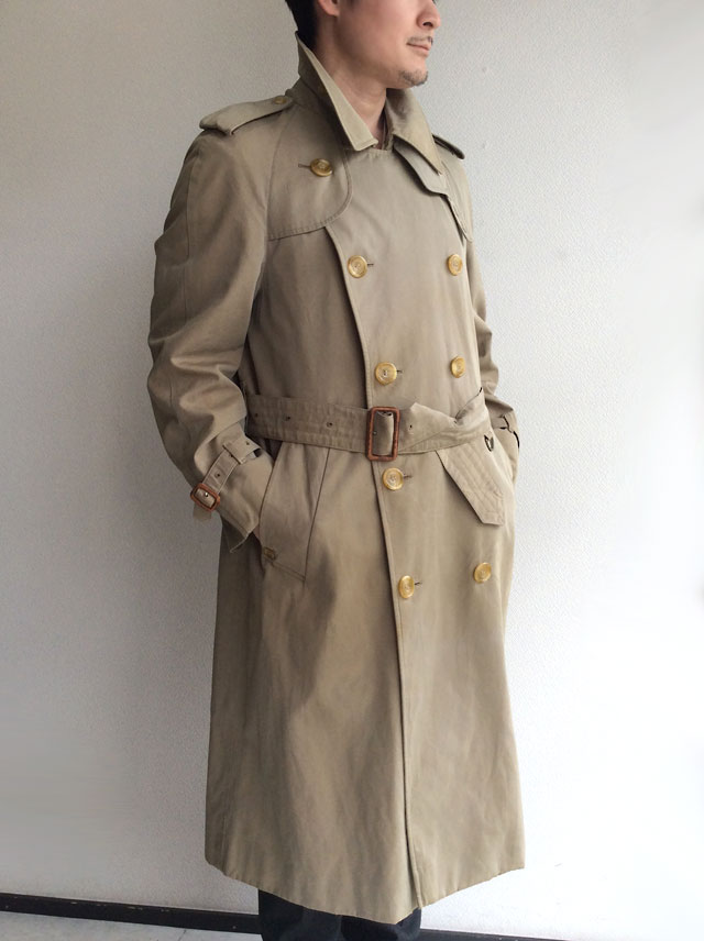 1970's British Trench Coat by Aquascutum Beige - マメチコ Fashion 